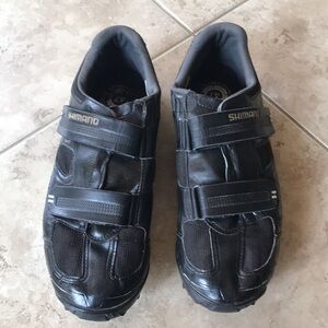 Shimano Mountain Bike Cycling Shoes With Cleat